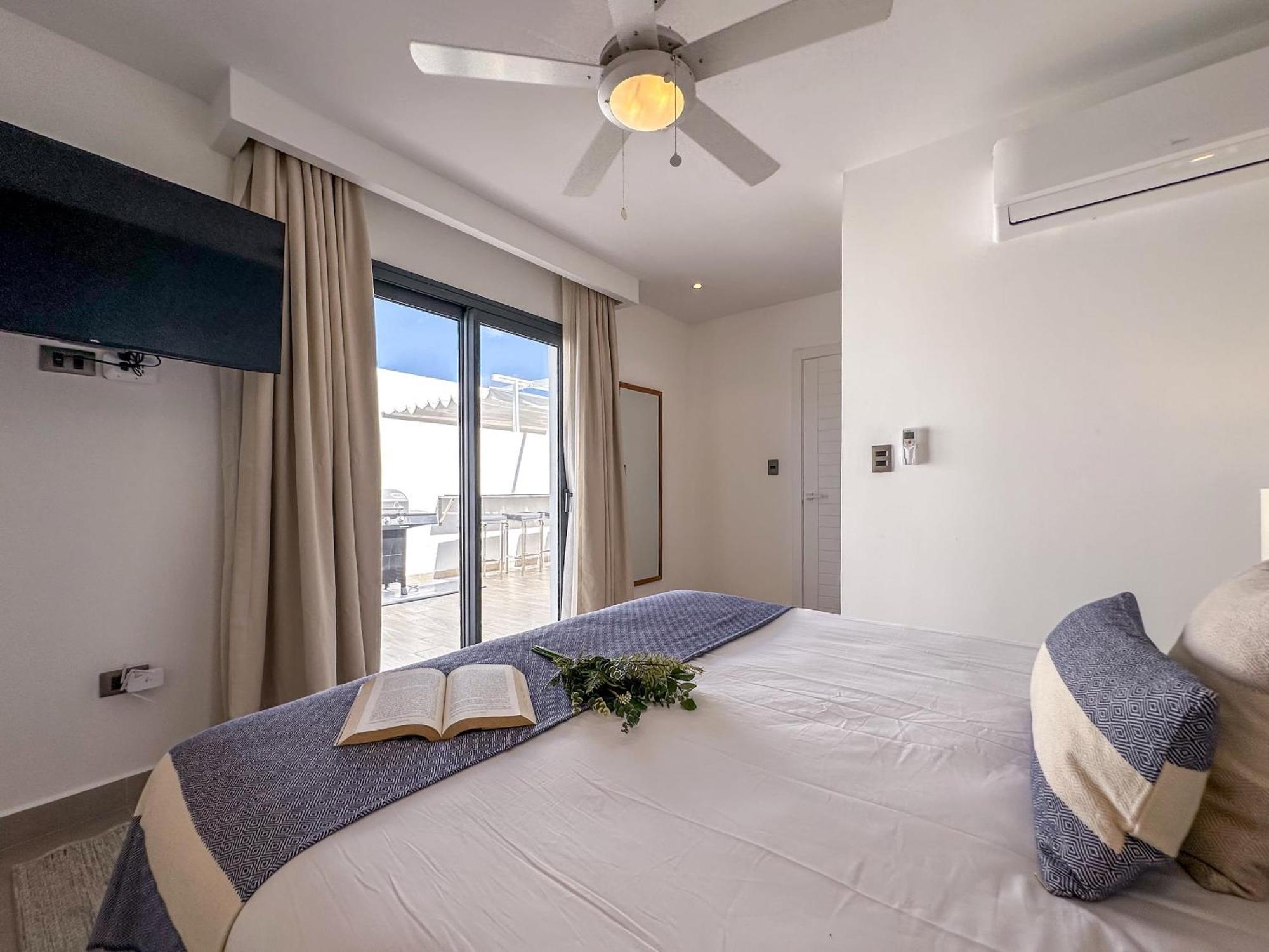 Appartement Fantastic New Penthouse W Rooftop Picuzzi
